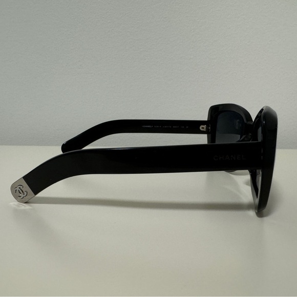 Authentic almost brand new CHANEL sunglasses - Picture 8 of 11
